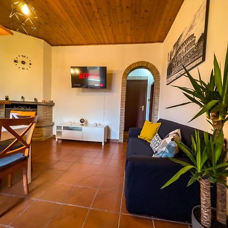 Apt Finestra Sul Castello, Vista Lago Wi-Fi Gratis Bracciano Kültér fotó