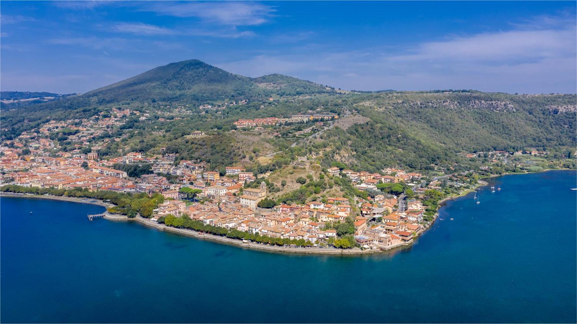 Apt Finestra Sul Castello, Vista Lago Wi-Fi Gratis Bracciano Kültér fotó